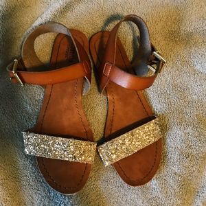 Like New Brown, Glitter Sandals!